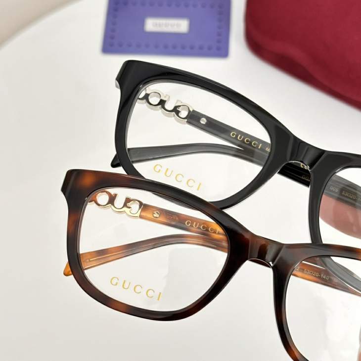 Picture of Gucci Sunglasses _SKUfw79339045fw